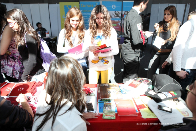 Thumbnail da galeria Feira de ensino Escola D. Maria II